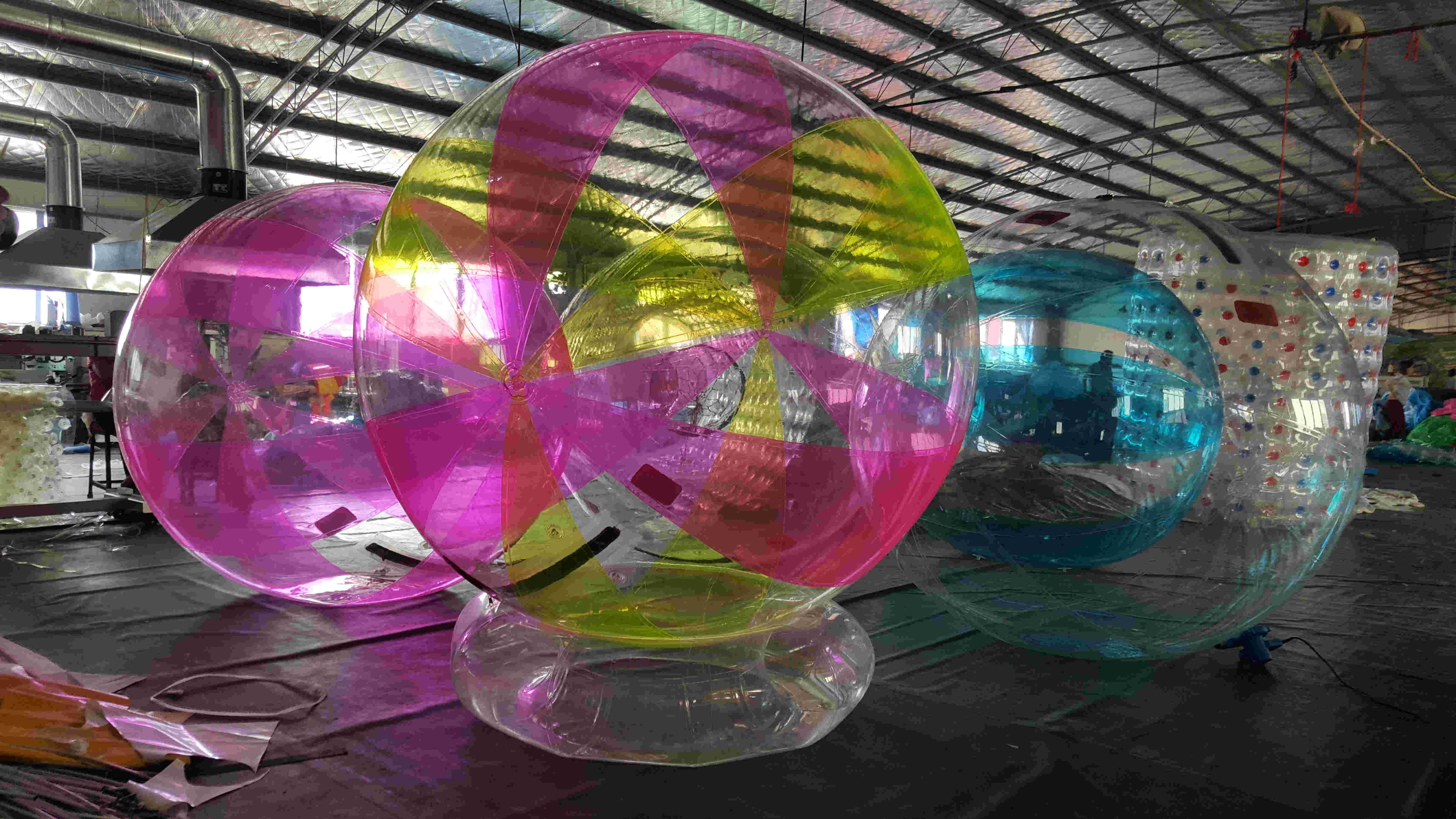 肃州景区采购水上步行球